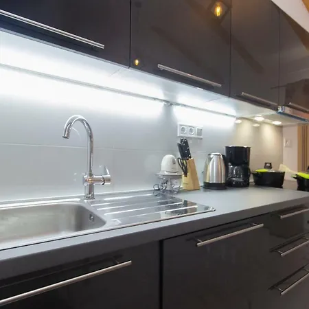 Milena Willa Brodarica (Sibenik-Knin)